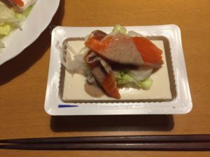 サーモンカルパッチョ（今日の豆腐）