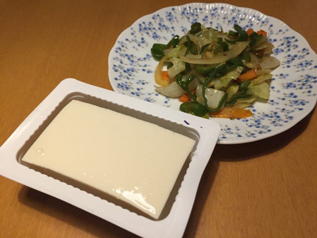 野菜炒め（今日の豆腐）