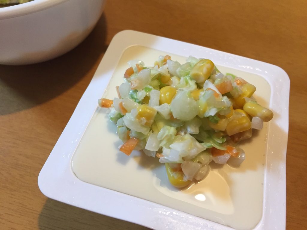 コールスローサラダ（今日の豆腐）